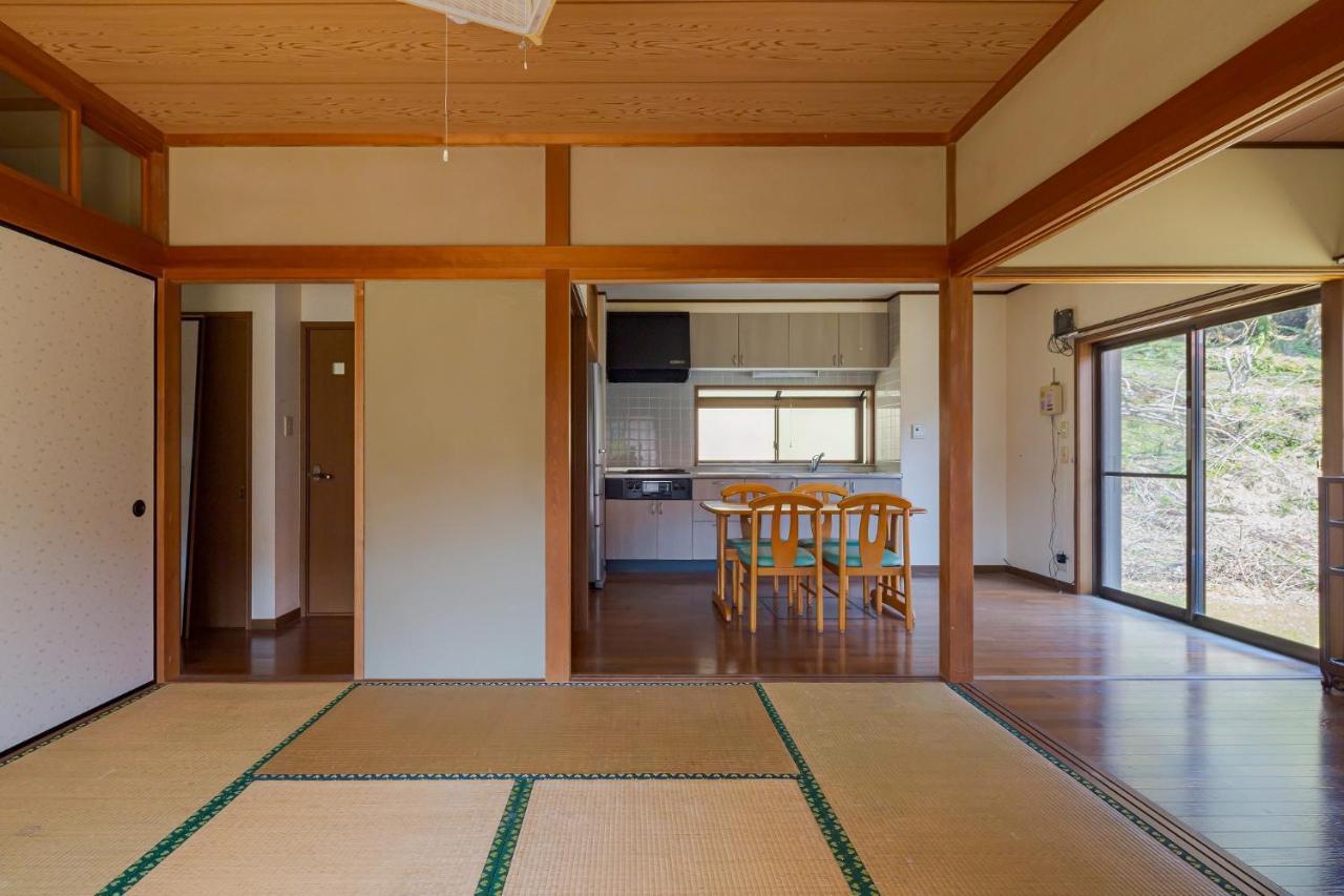 ささやかなおうち富貴 Villa Futtsu Екстериор снимка